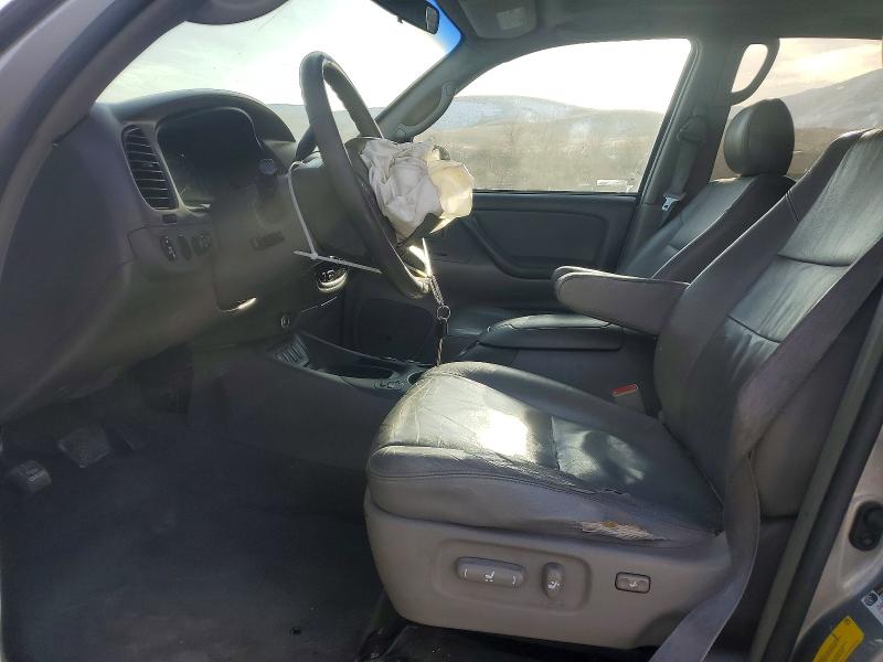Photo 7 from auction – 2005 TOYOTA SEQUOIA with VIN 5TDBT44A15S235179