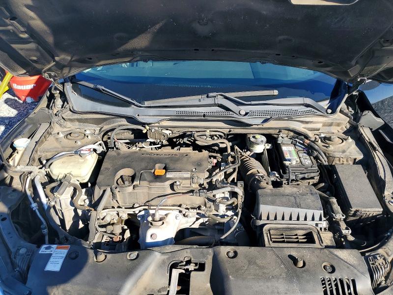 Photo 11 from auction – 2016 HONDA CIVIC with VIN 19XFC2F56GE041055