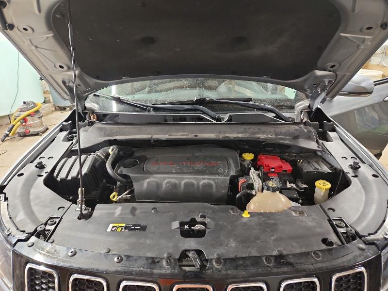 Photo 11 from auction – 2019 JEEP COMPASS with VIN 3C4NJDCB9KT747450