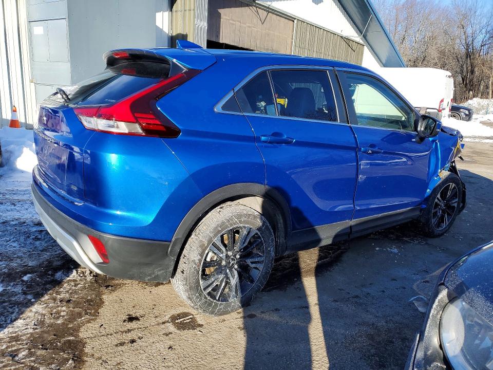 Photo 3 from auction – 2025 MITSUBISHI ECLIPSE CR with VIN JA4ATWAA1SZ036102