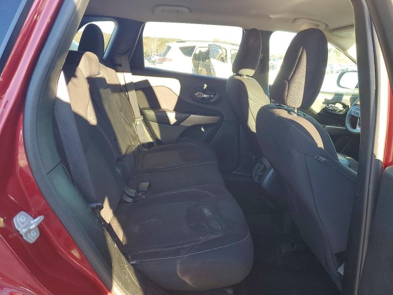 Photo 11 from auction – 2017 JEEP CHEROKEE with VIN 1C4PJMCS1HW649363