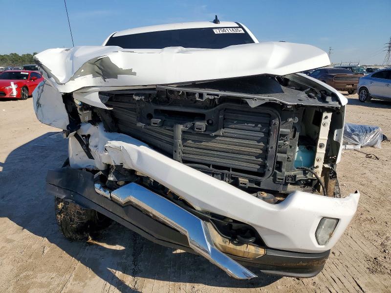 Photo 5 from auction – 2018 CHEVROLET SILVERADO with VIN 3GCUKREC4JG343295