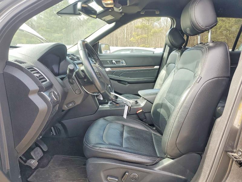 Photo 7 from auction – 2017 FORD EXPLORER L with VIN 1FM5K8FH4HGD18116