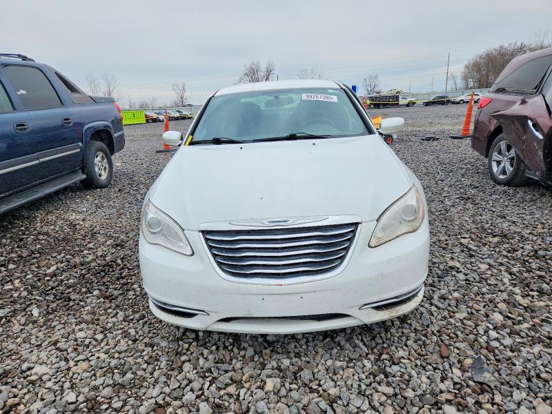 Photo 5 from auction – 2013 CHRYSLER 200 with VIN 1C3CCBBB8DN652926