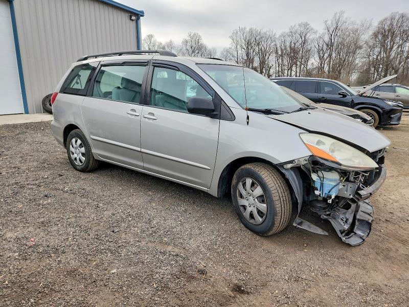 Photo 4 from auction – 2006 TOYOTA SIENNA CE with VIN 5TDZA23C26S409998