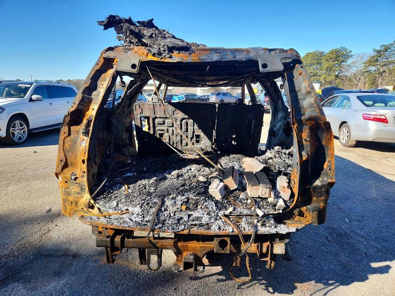 Photo 6 from auction – 2022 CHEVROLET SUBURBAN with VIN 1GNSCCKD6NR250161