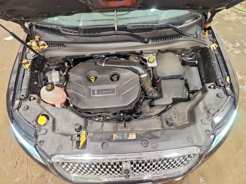 Photo 12 from auction – 2019 LINCOLN MKC RESERV with VIN 5LMCJ3D93KUL11897