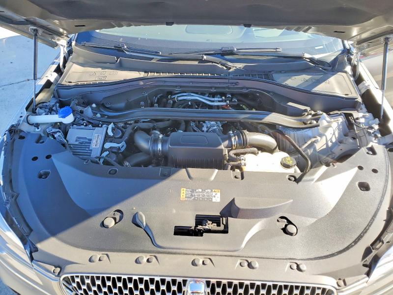 Photo 11 from auction – 2023 LINCOLN AVIATOR with VIN 5LM5J7WCXPGL10258