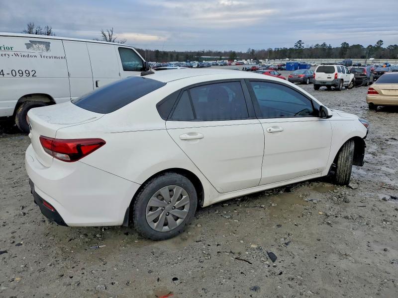 Photo 3 from auction – 2020 KIA RIO with VIN 3KPA24AD6LE299013