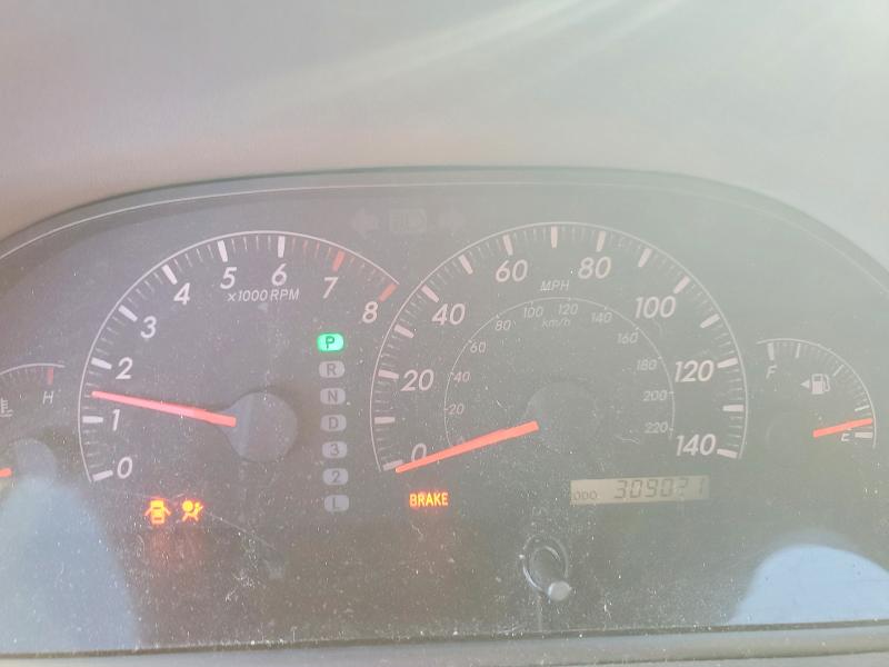 Photo 9 from auction – 2005 TOYOTA CAMRY LE with VIN 4T1BE32K65U599685