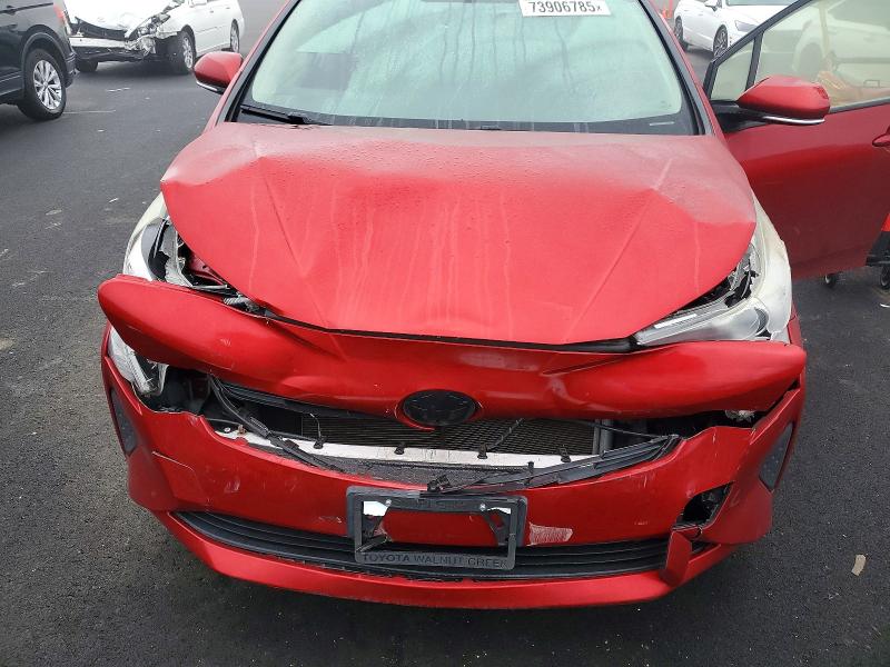 Photo 11 from auction – 2016 TOYOTA PRIUS with VIN JTDKBRFU2G3502860