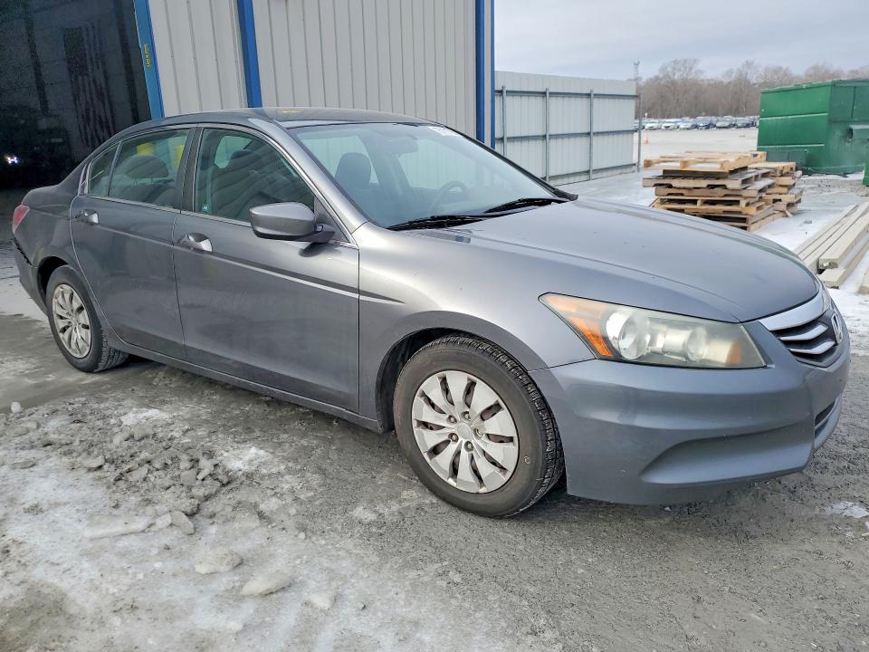 Photo 4 from auction – 2011 HONDA ACCORD with VIN 1HGCP2F33BA055157