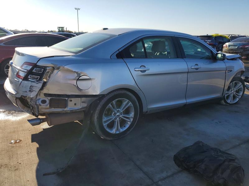 Photo 3 from auction – 2017 FORD TAURUS with VIN 1FAHP2D88HG135102