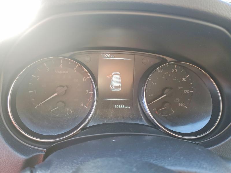 Photo 9 from auction – 2017 NISSAN ROGUE S with VIN KNMAT2MV0HP500269