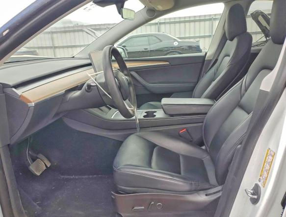 Photo 7 from auction – 2023 TESLA MODEL Y with VIN 7SAYGDEE7PF601737