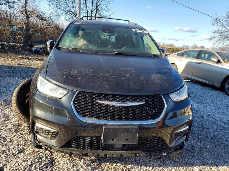 Photo 5 from auction – 2021 CHRYSLER PACIFICA LIMITED with VIN 2C4RC3GG3MR536889