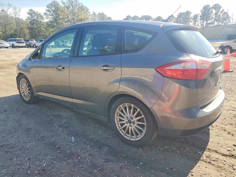 Photo 2 from auction – 2013 FORD C-MAX SE with VIN 1FADP5AU6DL546727