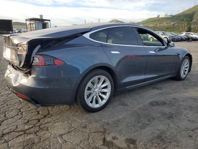 Photo 3 from auction – 2017 TESLA MODEL S with VIN 5YJSA1E19HF203205