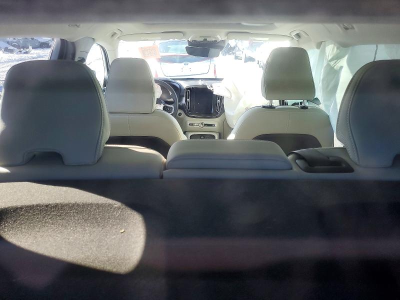 Photo 8 from auction – 2020 VOLVO XC40 T5 MO with VIN YV4162UK8L2308484