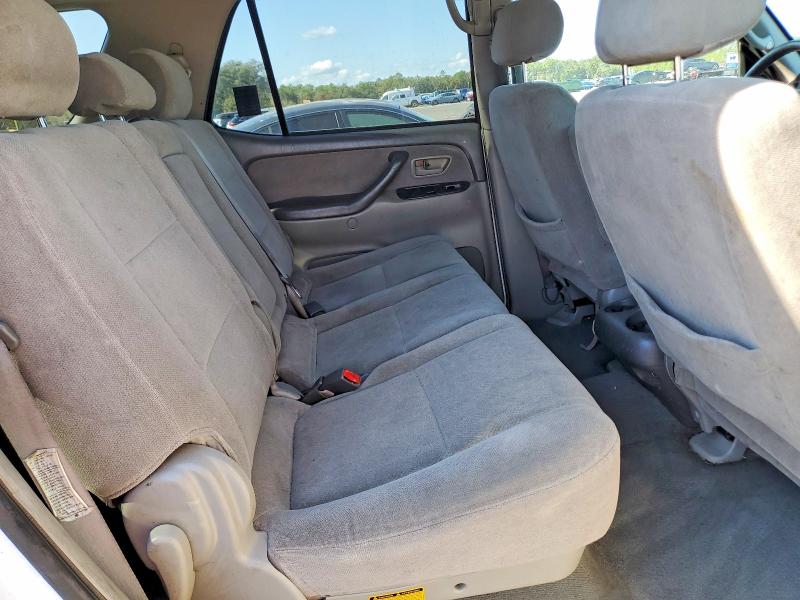 Photo 11 from auction – 2003 TOYOTA SEQUOIA with VIN 5TDZT34A63S170206