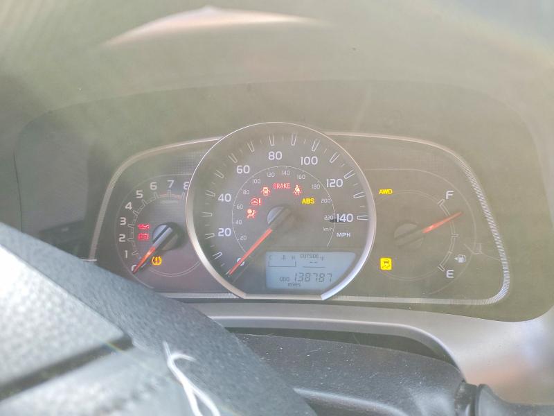 Photo 9 from auction – 2015 TOYOTA RAV4 LE with VIN JTMBFREVXFD160498