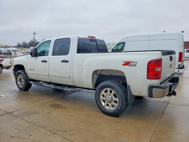 Photo 2 from auction – 2013 CHEVROLET SILVERADO with VIN 1GC1KXC83DF210572