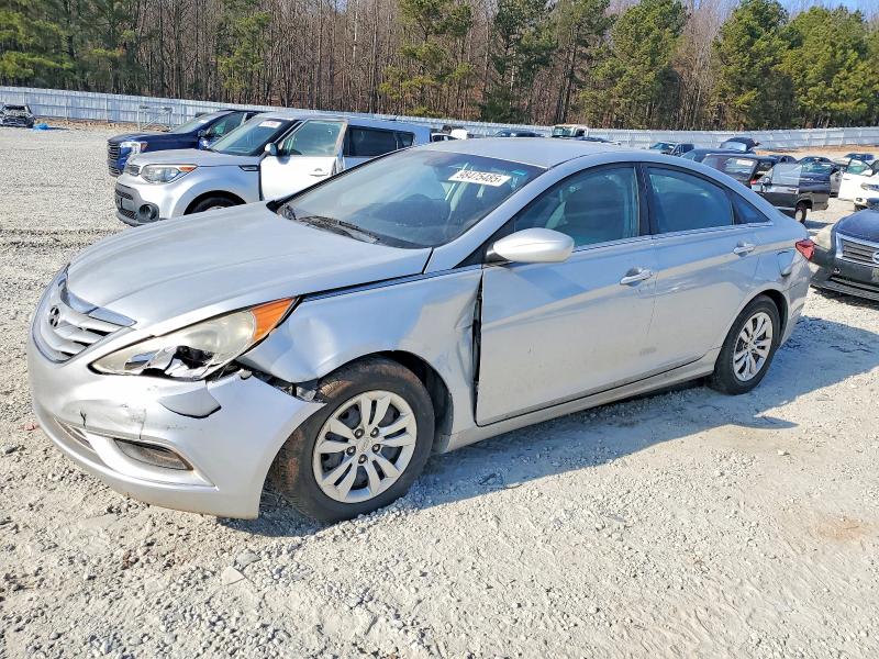 HYUNDAI SONATA GLS 2011 with VIN 5NPEB4AC0BH257181 - Photo from auction