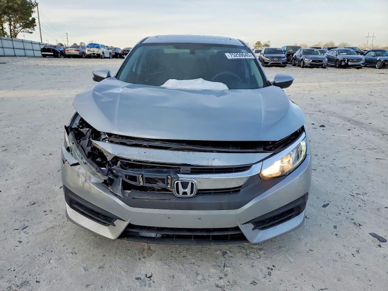 Photo 5 from auction – 2016 HONDA CIVIC with VIN 2HGFC2F7XGH510770