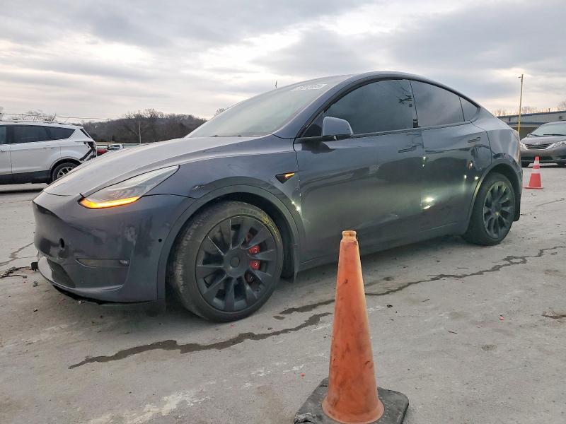 TESLA MODEL Y 2021 with VIN 5YJYGDEE3MF203675 - Photo from auction