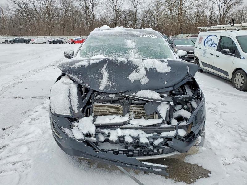 Photo 5 from auction – 2018 FORD EDGE TITAN with VIN 2FMPK4K84JBB60123