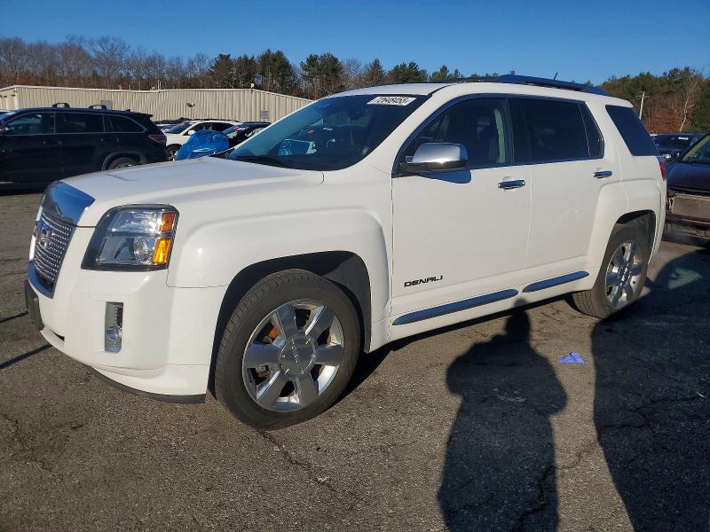 GMC TERRAIN DE 2013 with VIN 2GKFLZE33D6285495 - Photo from auction