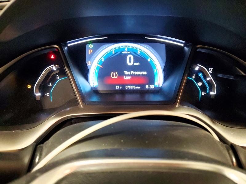 Photo 9 from auction – 2018 HONDA CIVIC EX with VIN 19XFC2F76JE037922