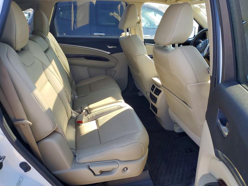 Photo 11 from auction – 2016 ACURA MDX with VIN 5FRYD4H28GB061725