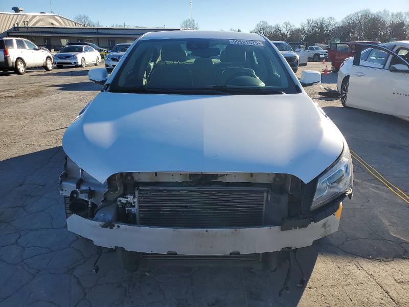 Photo 5 from auction – 2016 BUICK LACROSSE with VIN 1G4GB5G38GF201685
