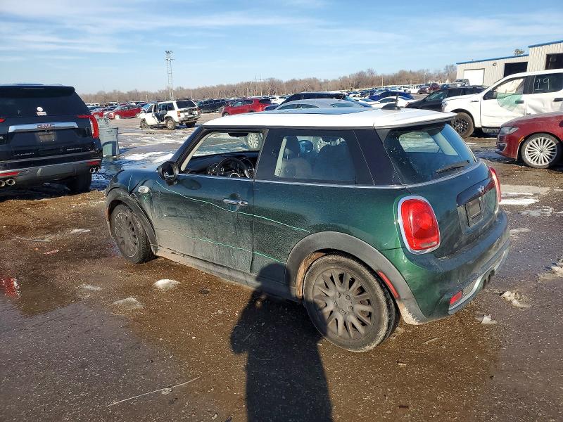Photo 2 from auction – 2015 MINI COOPER S with VIN WMWXP7C58FT740572