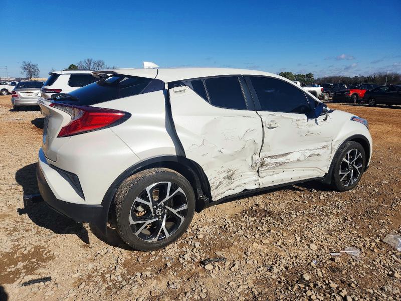 Photo 3 from auction – 2021 TOYOTA C-HR XLE with VIN NMTKHMBX1MR134519