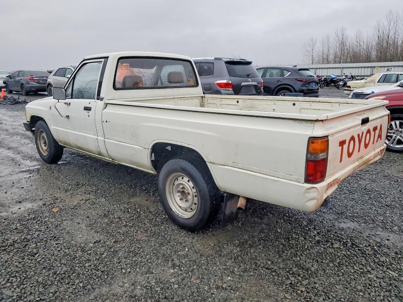 Photo 2 from auction – 1985 TOYOTA PICKUP 1 T with VIN JT4RN55F8F0147033