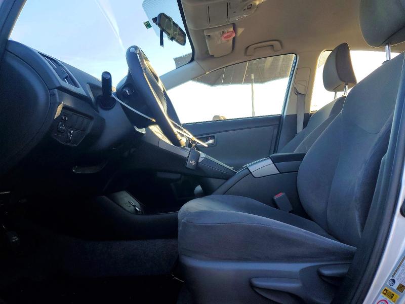 Photo 7 from auction – 2015 TOYOTA PRIUS with VIN JTDKN3DU0F0481790