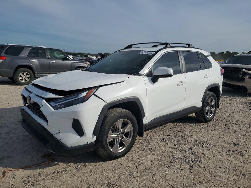 Photo 1 from auction – 2023 TOYOTA RAV4 XLE with VIN 2T3P1RFV0PC354921