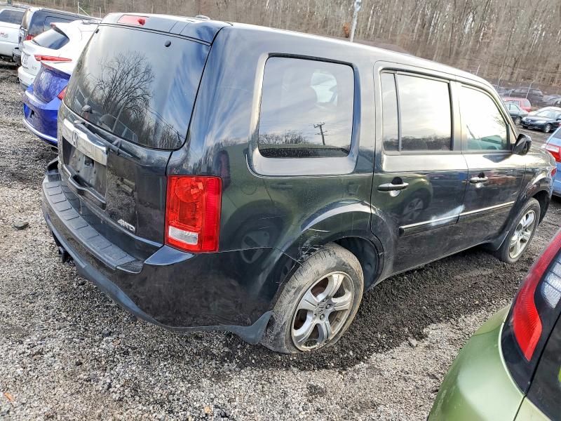 Photo 3 from auction – 2015 HONDA PILOT EXL with VIN 5FNYF4H50FB006707