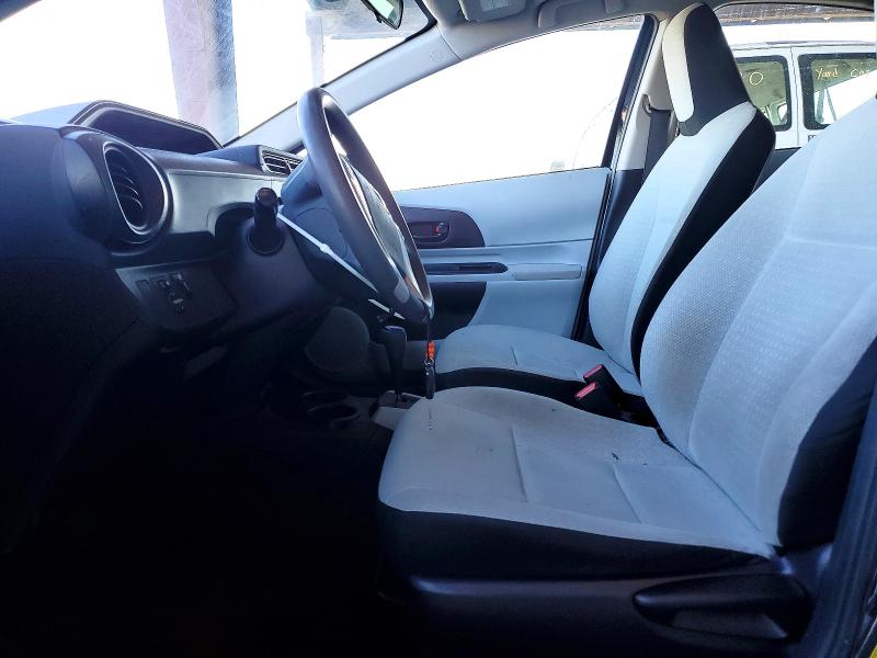 Photo 7 from auction – 2012 TOYOTA PRIUS C with VIN JTDKDTB35C1002086