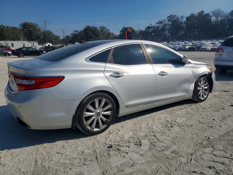 Photo 3 from auction – 2013 HYUNDAI AZERA GLS with VIN KMHFH4JG2DA231337