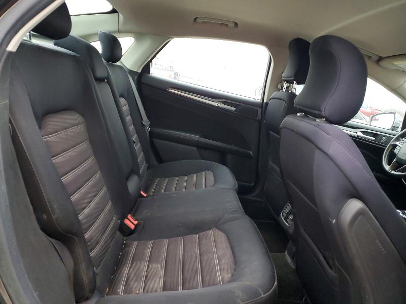 Photo 10 from auction – 2016 FORD FUSION with VIN 3FA6P0H77GR119381