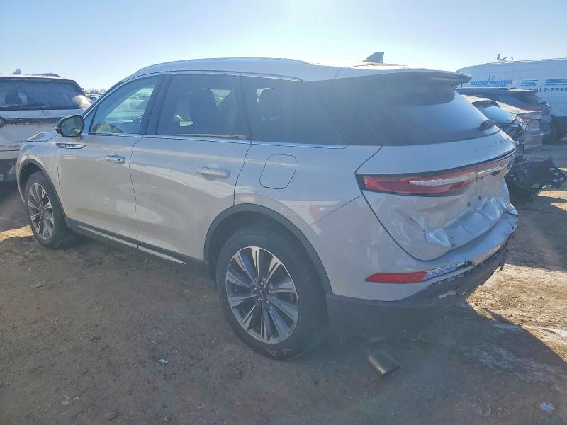 Photo 2 from auction – 2021 LINCOLN CORSAIR RE with VIN 5LMCJ2D93MUL14778