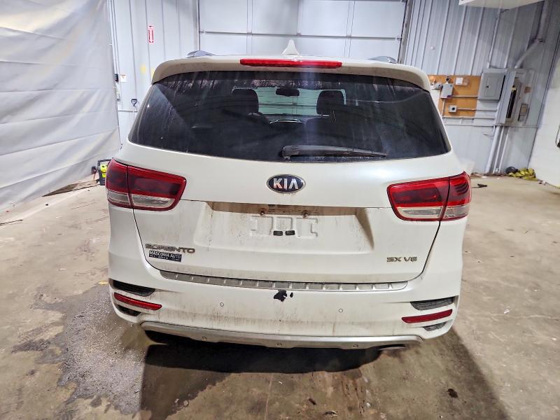 Photo 6 from auction – 2017 KIA SORENTO SX with VIN 5XYPKDA56HG271628