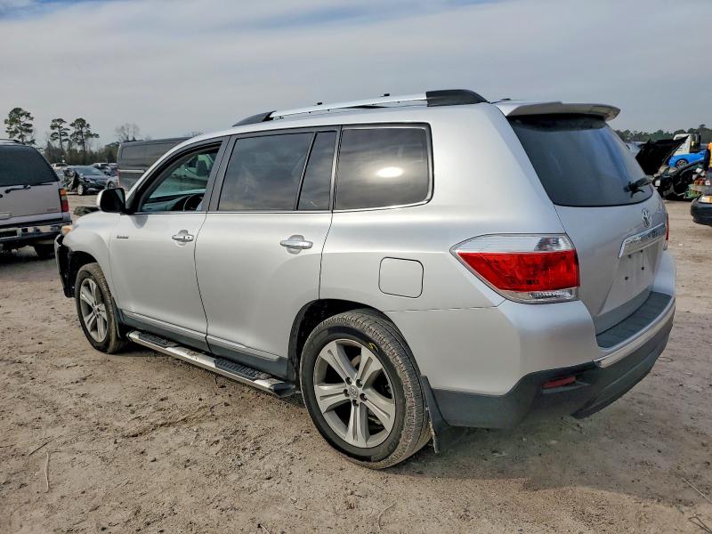 Foto 2 de la subasta – 2013 TOYOTA HIGHLANDER con VIN 5TDYK3EH4DS100599