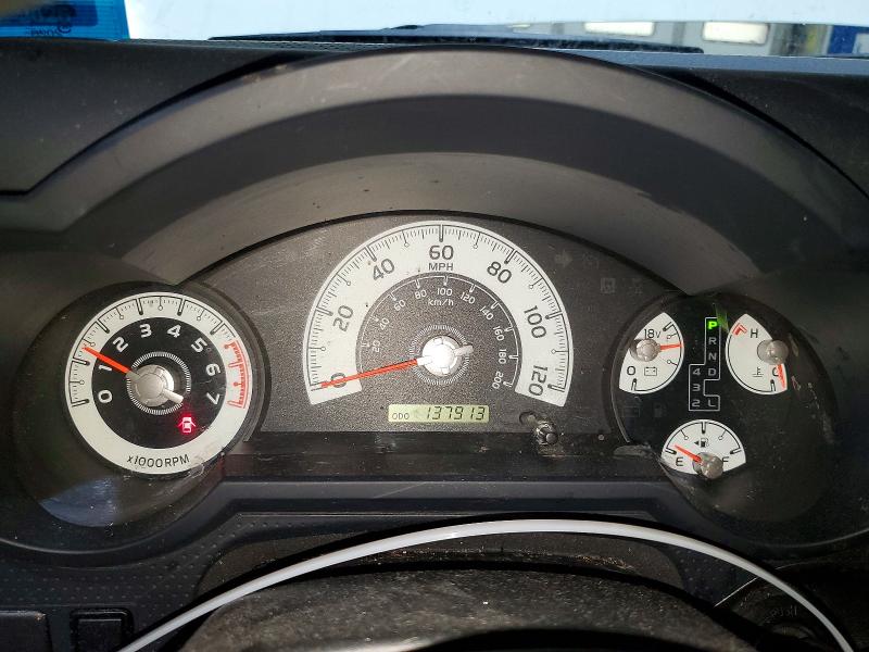 Photo 9 from auction – 2012 TOYOTA FJ CRUISER with VIN JTEBU4BF2CK137046