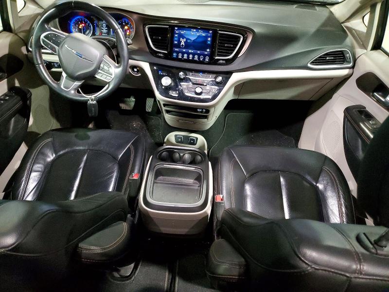 Photo 8 from auction – 2018 CHRYSLER PACIFICA T with VIN 2C4RC1BG3JR246675