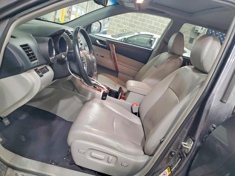Photo 7 from auction – 2013 TOYOTA HIGHLANDER with VIN 5TDDK3EH3DS275697