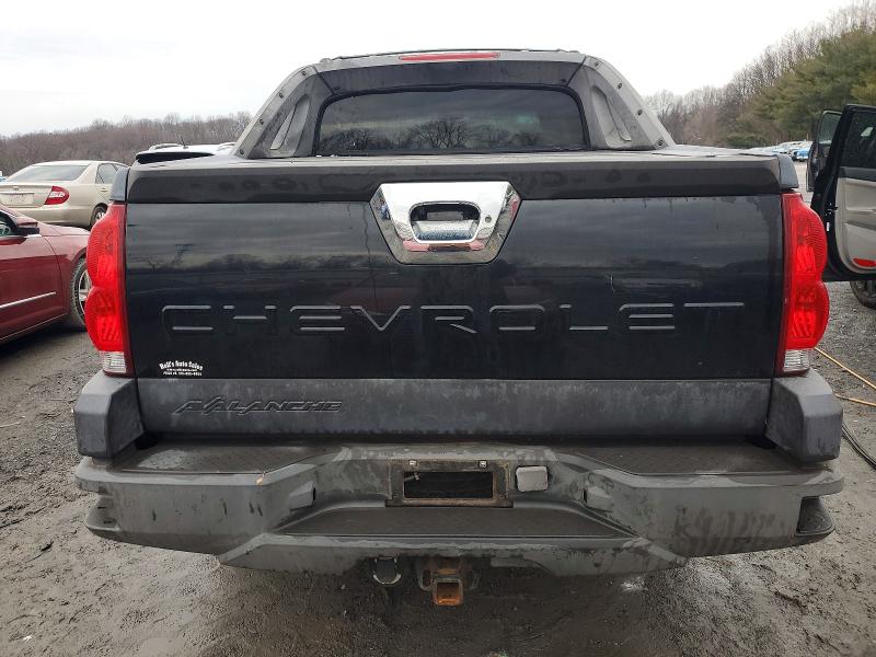 Photo 6 from auction – 2003 CHEVROLET AVALANCHE with VIN 3GNEK13T93G304835